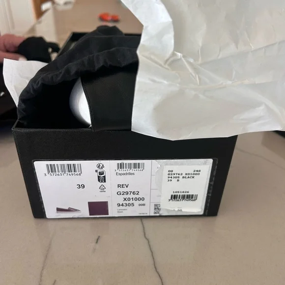 CHANEL Black Leather Espadrille Flats with Braided Jute Sole - Picture 8 of 8